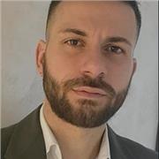 Se hai bisogno di uno sostegno, o di una guida, nello studio della geografia, del diritto o della storia, potrei esserti utile